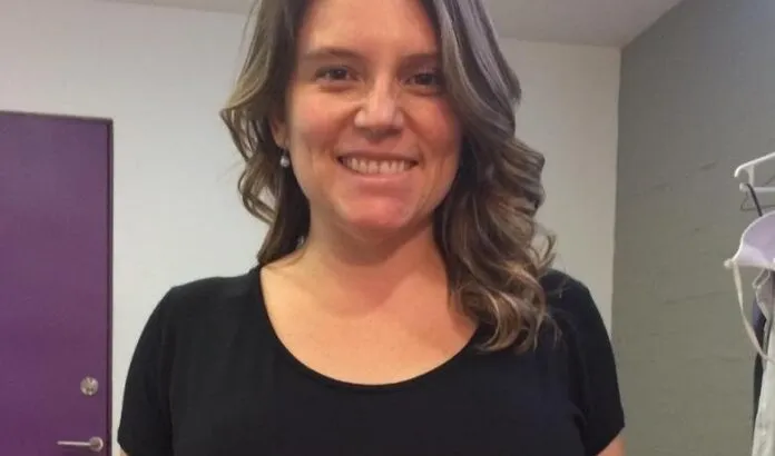 María