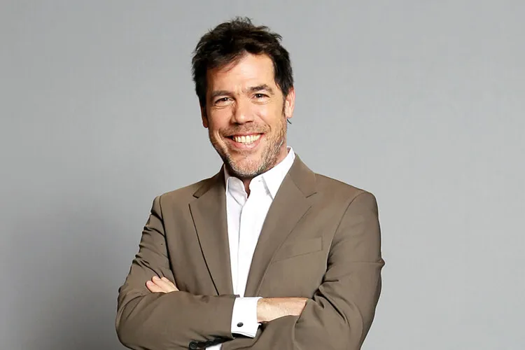 Álvaro Escobar Álvaro Escobar