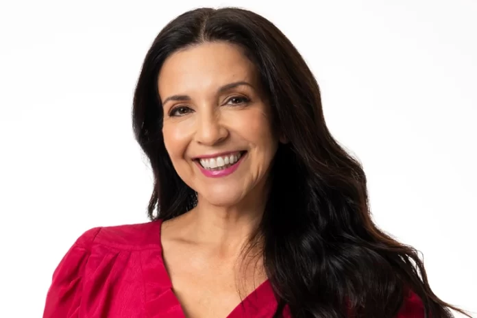 Karla Constant - Canal 13