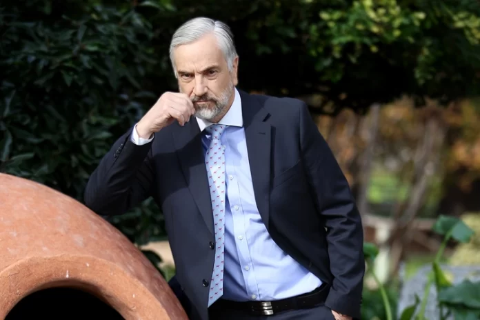 pancho reyes secretos de familia canal 13