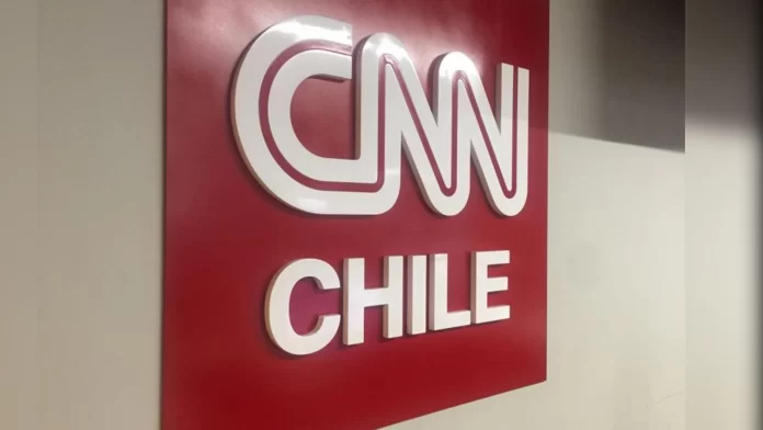 Paula Fariña Carmona, productora de planificación de CNN Chile, en su foto de despedida