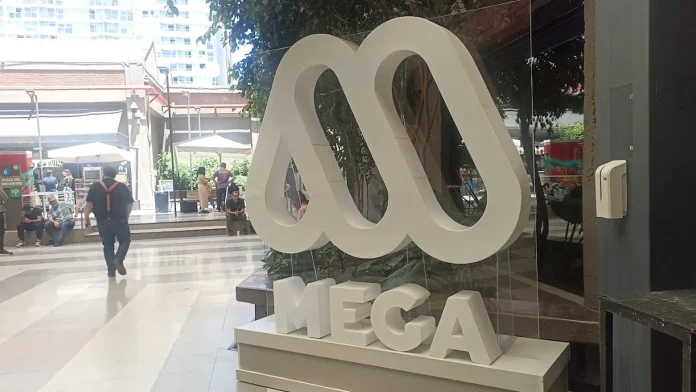 Mega Mega