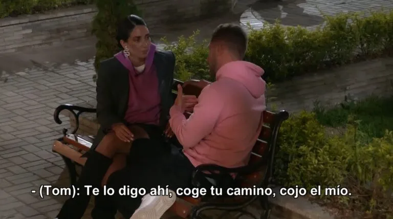 «Coge tu camino»: El feroz ultimátum de Tom Brusse tras el beso de Camila Nash y Luis Mateucci